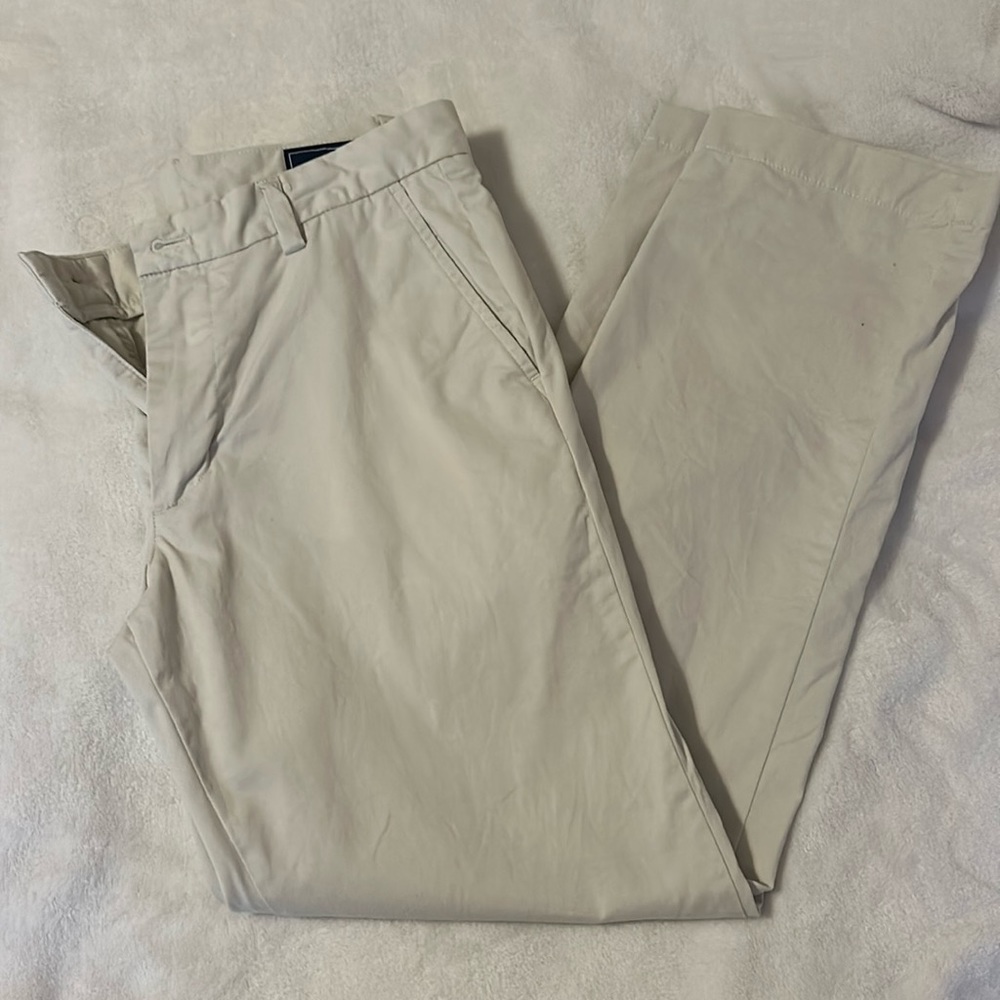 Men’s Vineyard Vines khaki pants